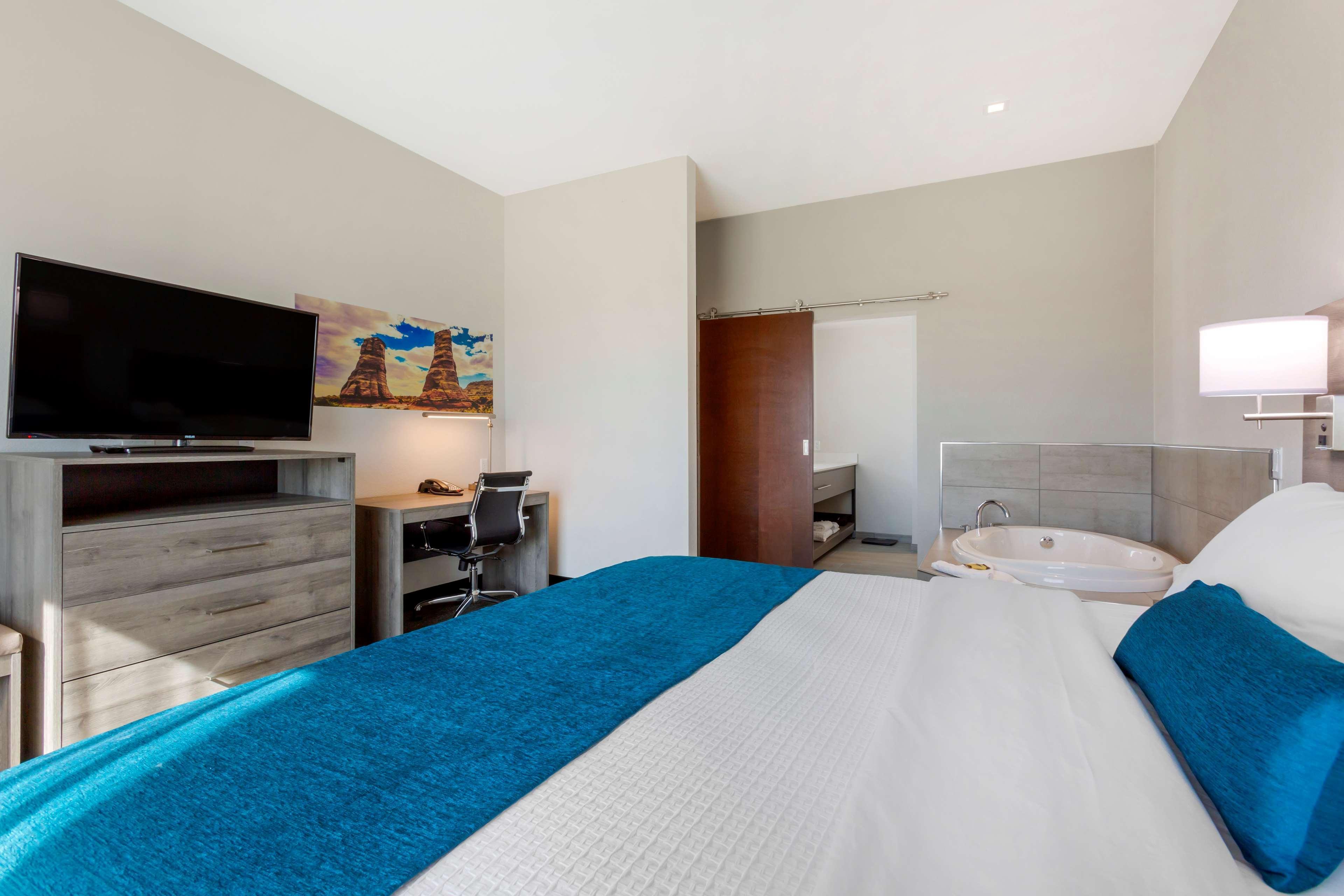 Best Western Plus Executive Residency Phoenix North Happy Valley Bagian luar foto