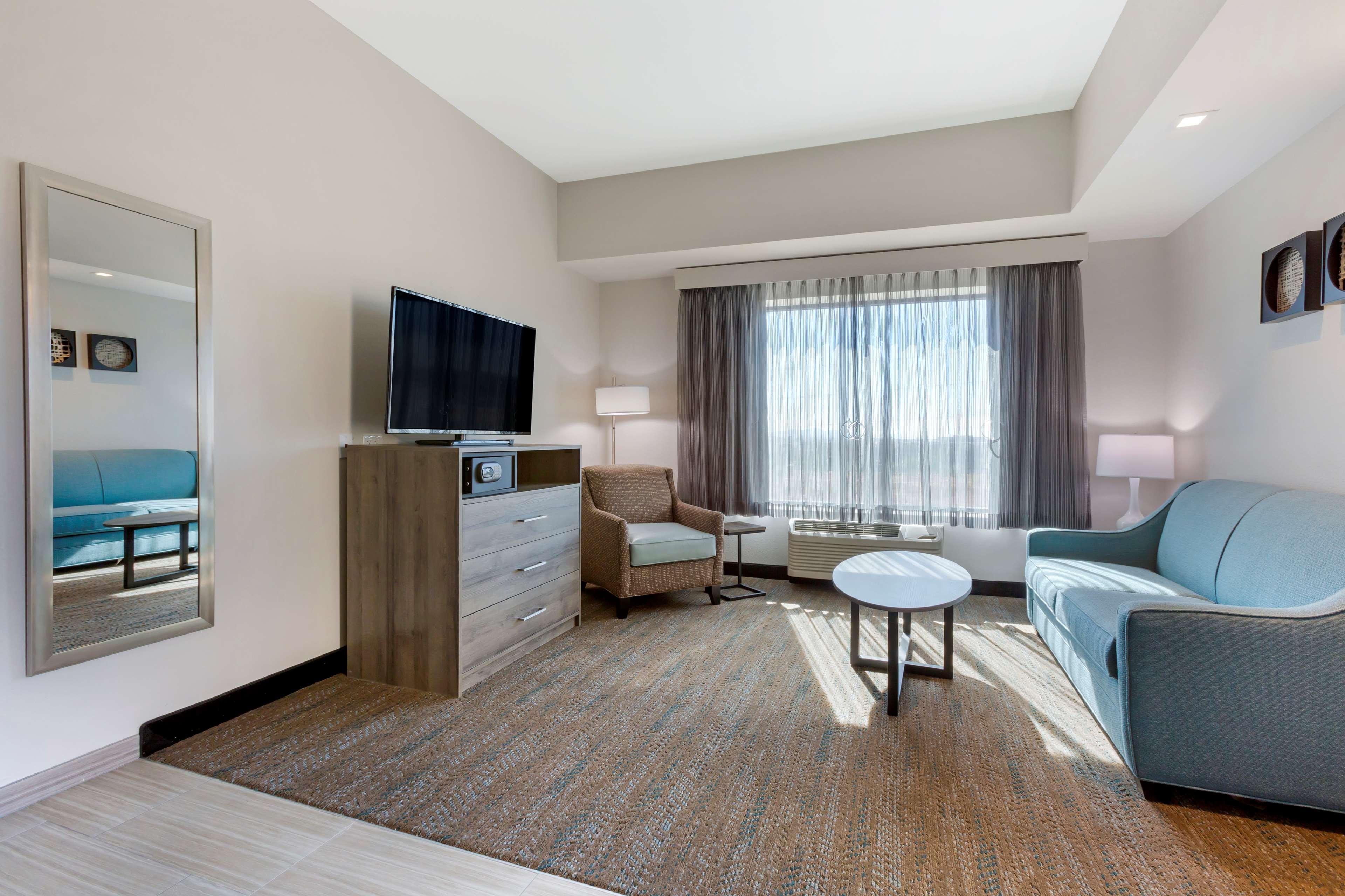 Best Western Plus Executive Residency Phoenix North Happy Valley Bagian luar foto