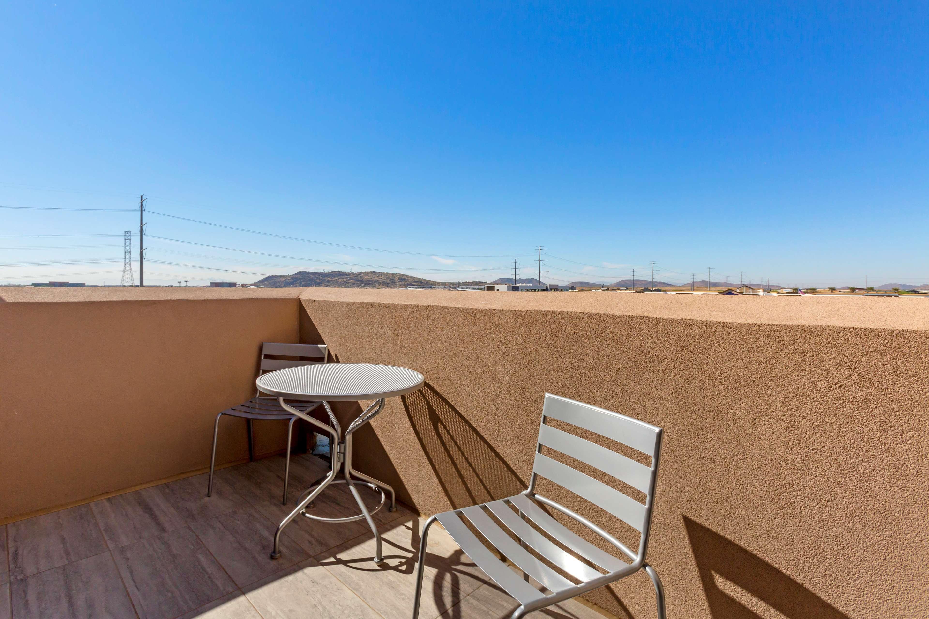 Best Western Plus Executive Residency Phoenix North Happy Valley Bagian luar foto
