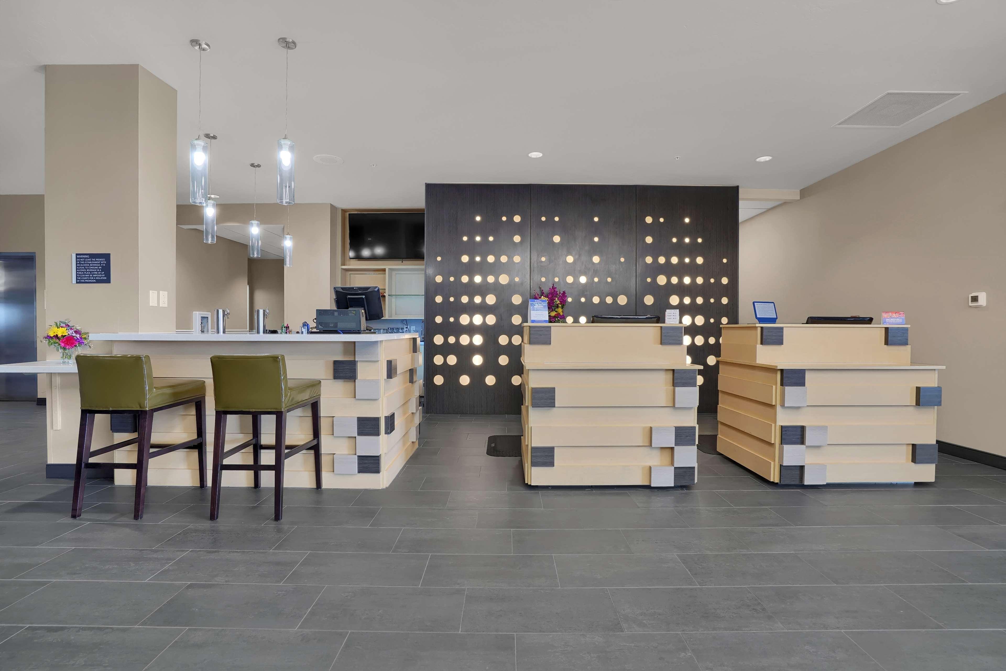 Best Western Plus Executive Residency Phoenix North Happy Valley Bagian luar foto