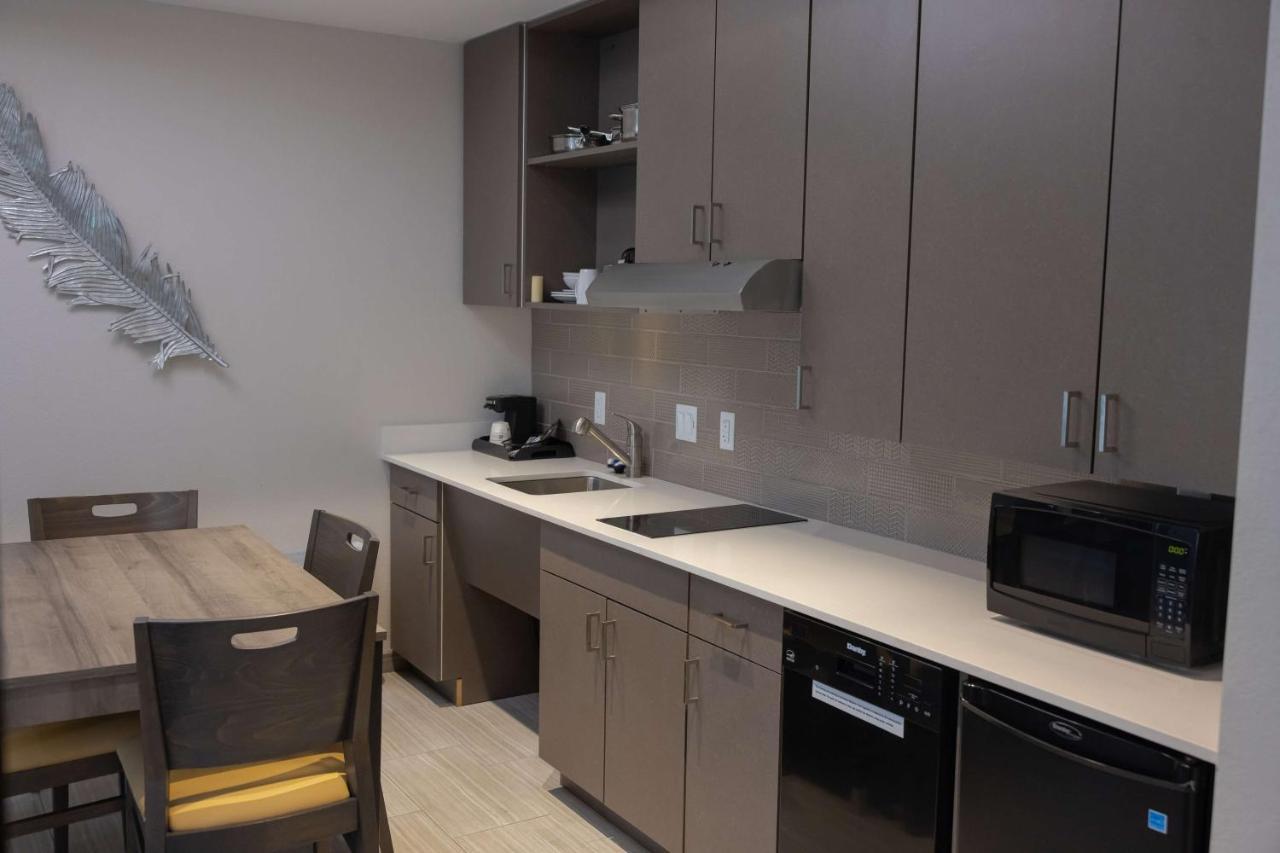 Best Western Plus Executive Residency Phoenix North Happy Valley Bagian luar foto