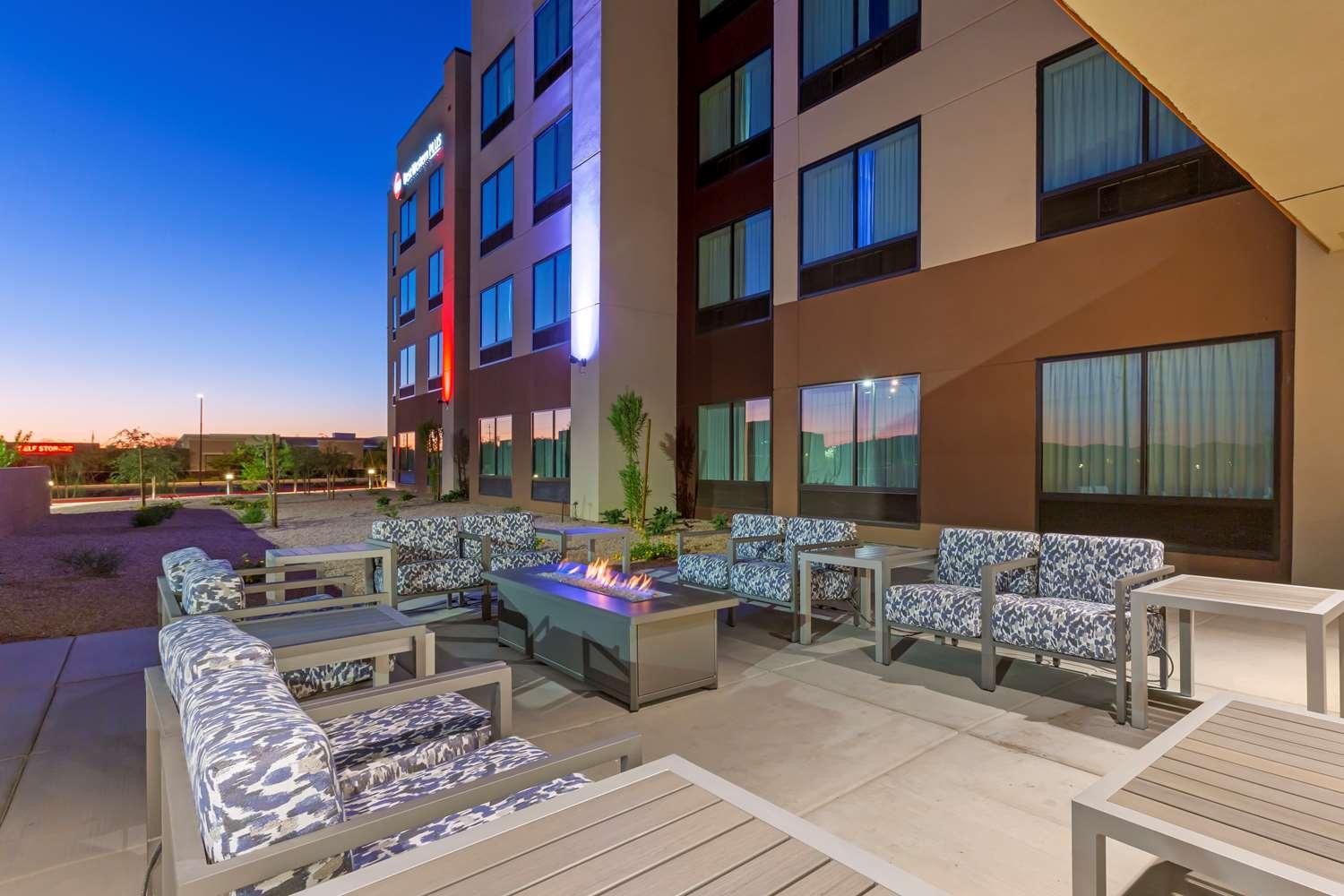 Best Western Plus Executive Residency Phoenix North Happy Valley Bagian luar foto