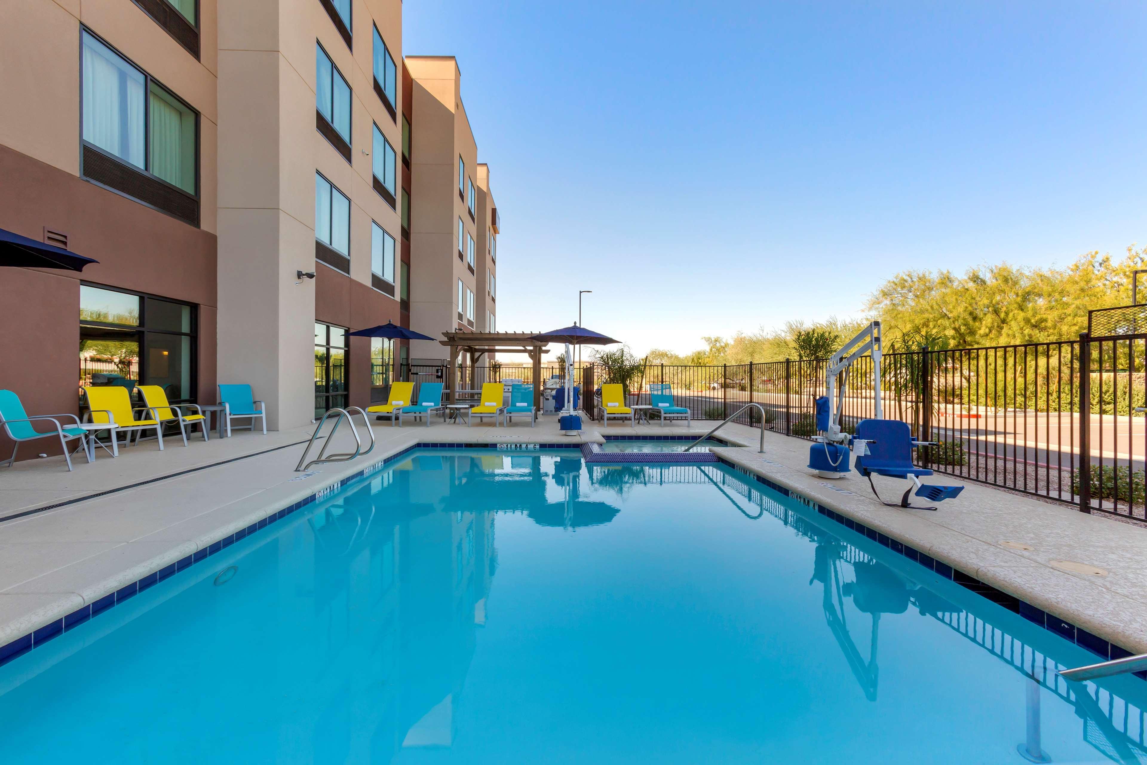 Best Western Plus Executive Residency Phoenix North Happy Valley Bagian luar foto