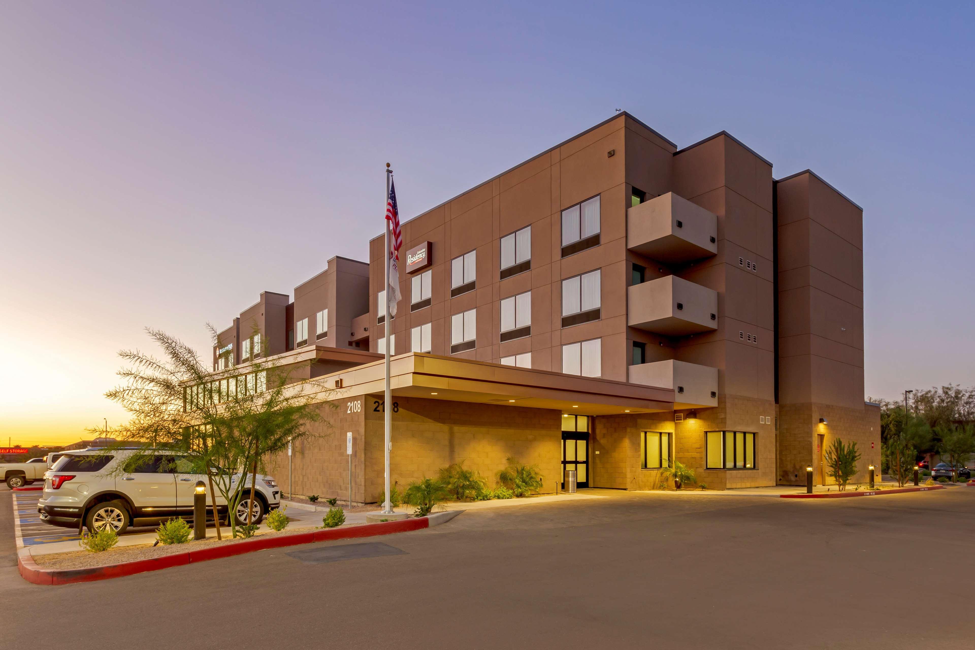 Best Western Plus Executive Residency Phoenix North Happy Valley Bagian luar foto