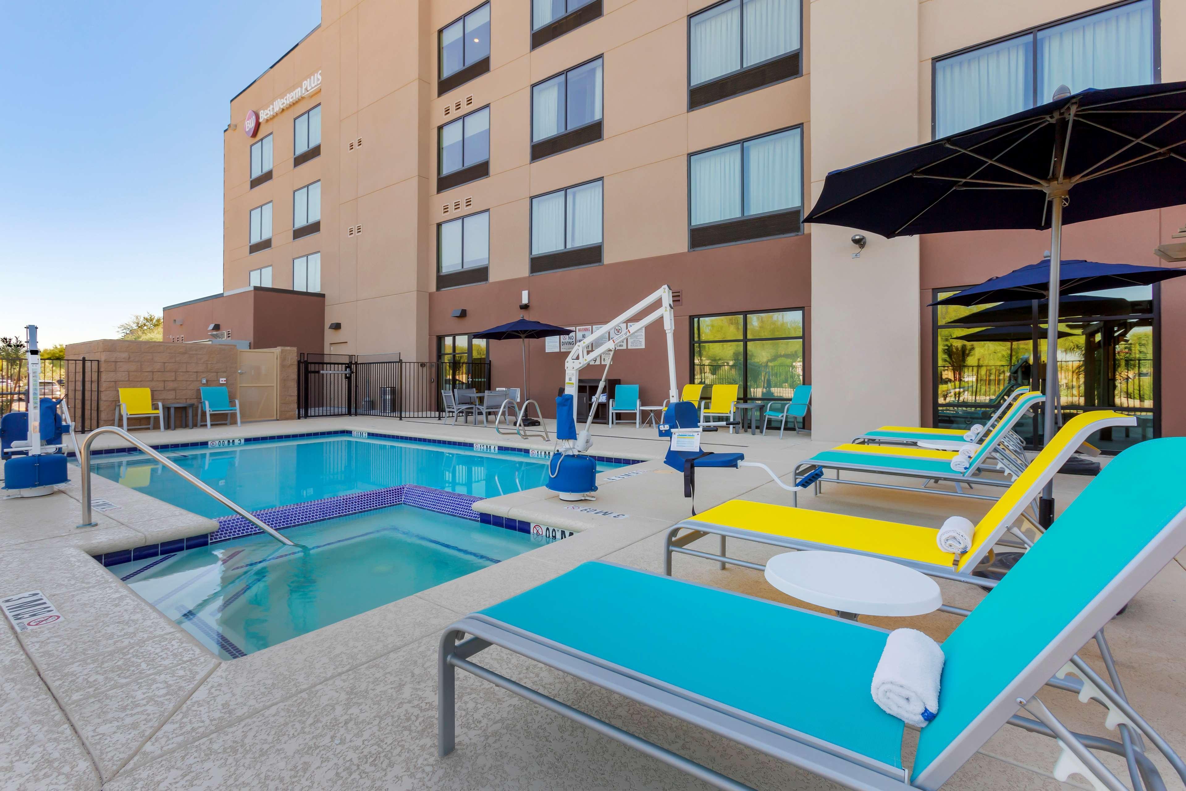 Best Western Plus Executive Residency Phoenix North Happy Valley Bagian luar foto