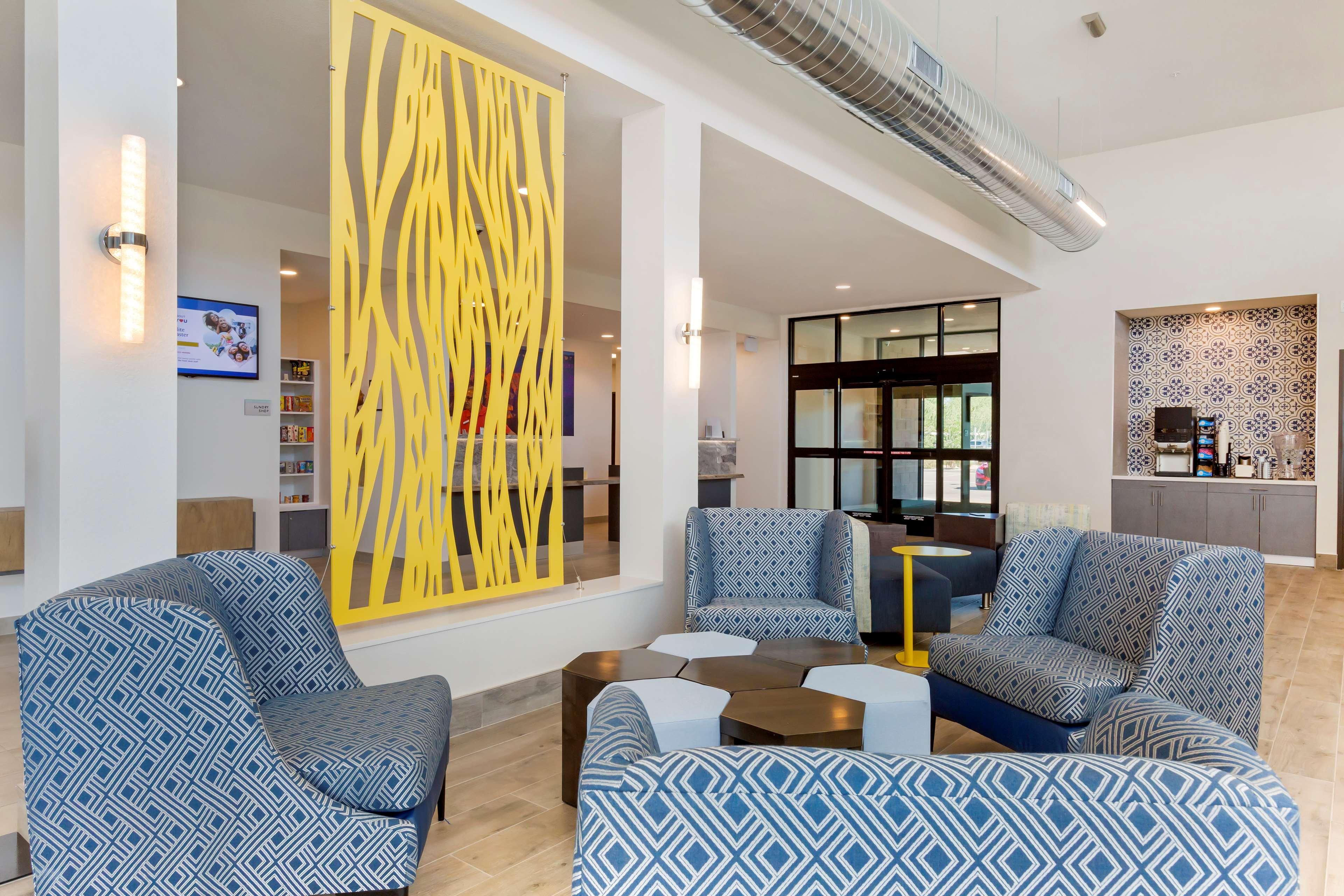 Best Western Plus Executive Residency Phoenix North Happy Valley Bagian luar foto